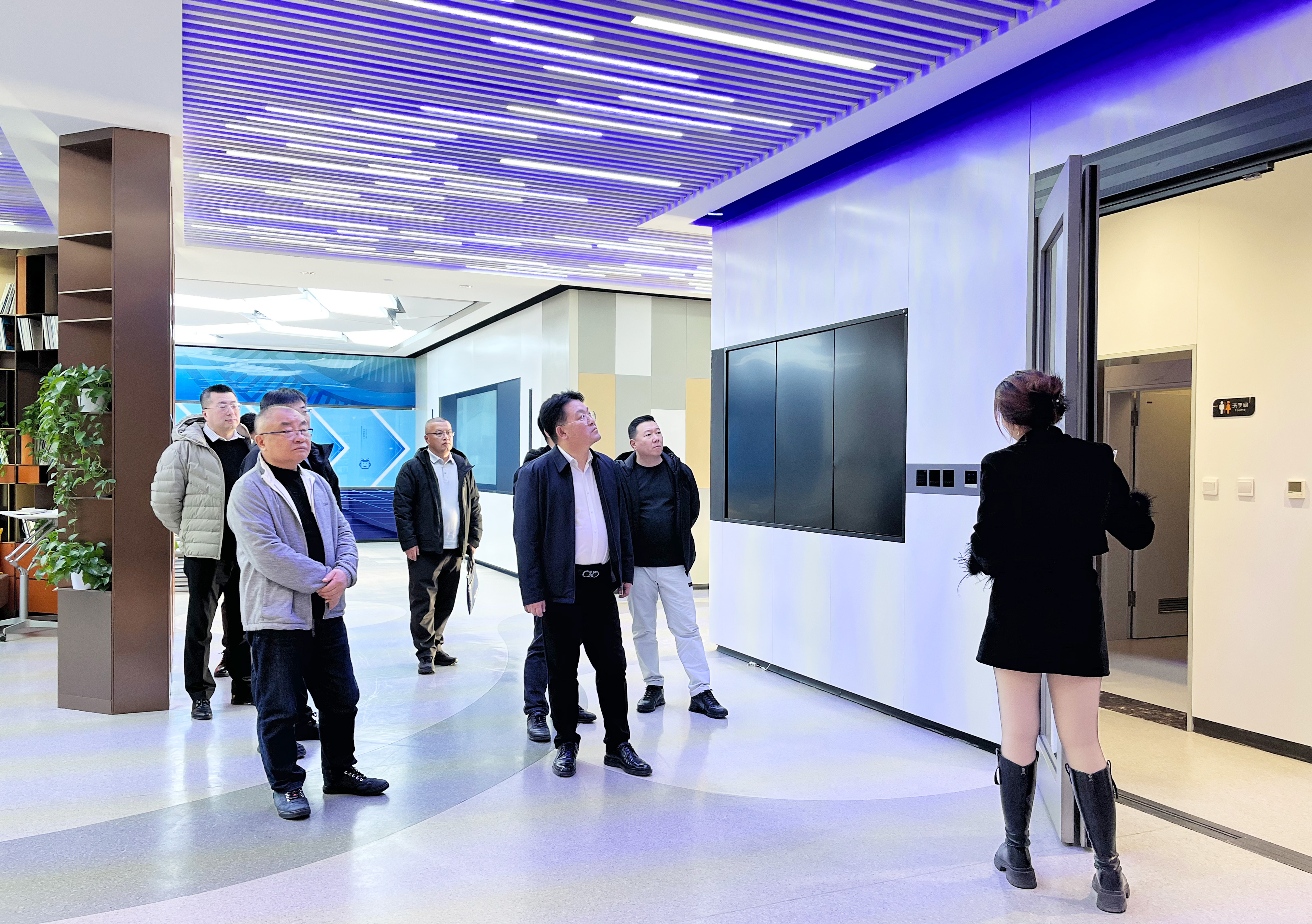 1765245831638852.jpg d09776caad0164b0a3ea5b397cc1f1ee.jpg